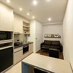 هوتل آند أبارتهوتل أليزي فندق